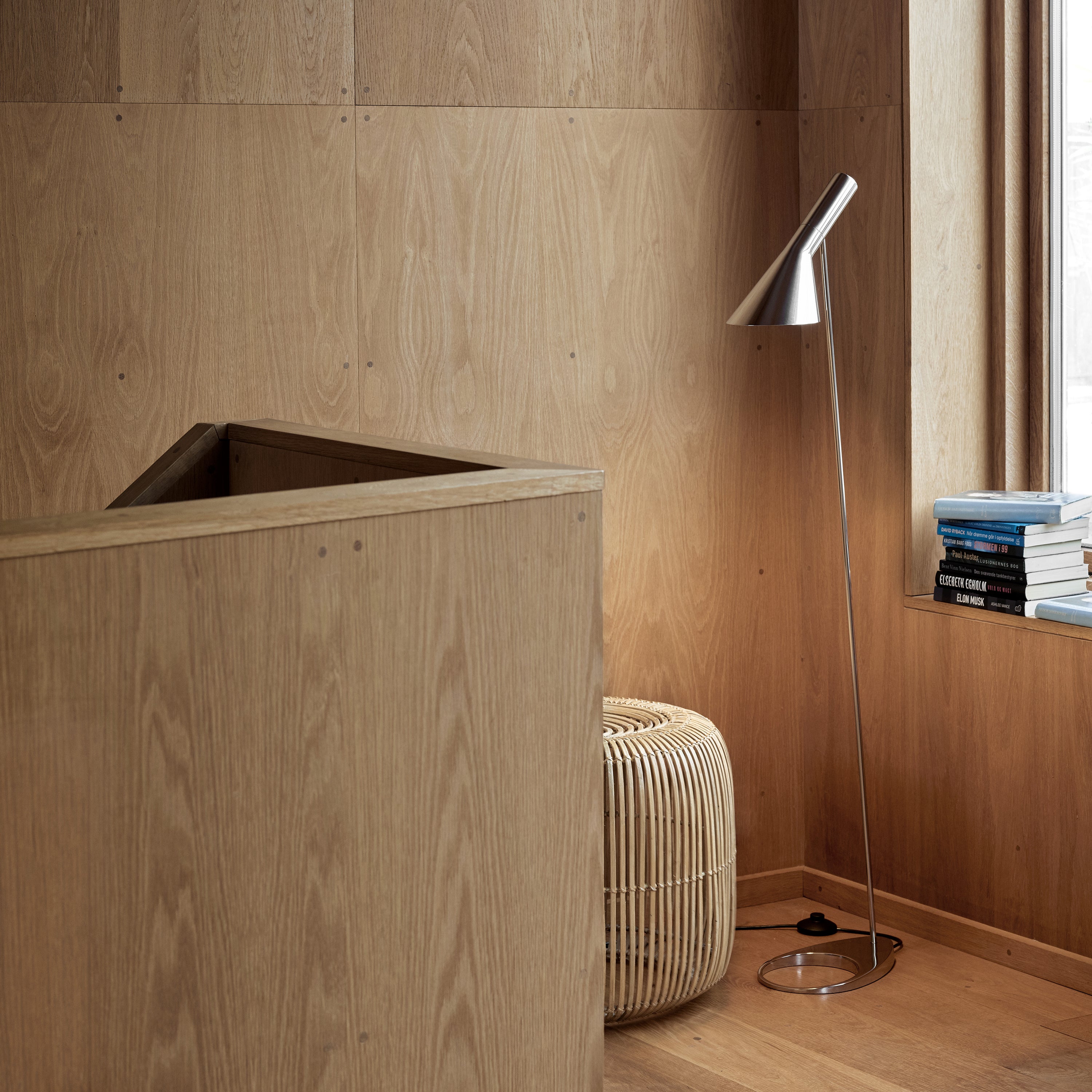 Louis Poulsen AJ Floor Lamp - 2Modern