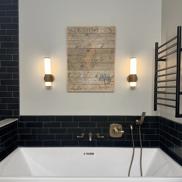 Facet Vertical Bath Light