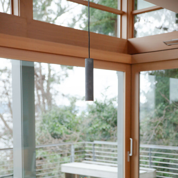 Roest Pendant Light