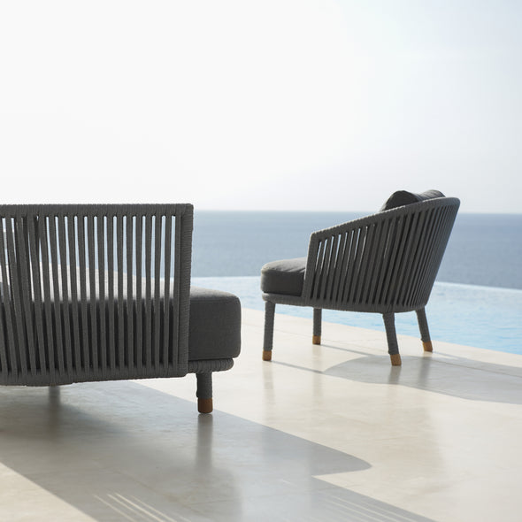 Moments Outdoor Lounge Chair