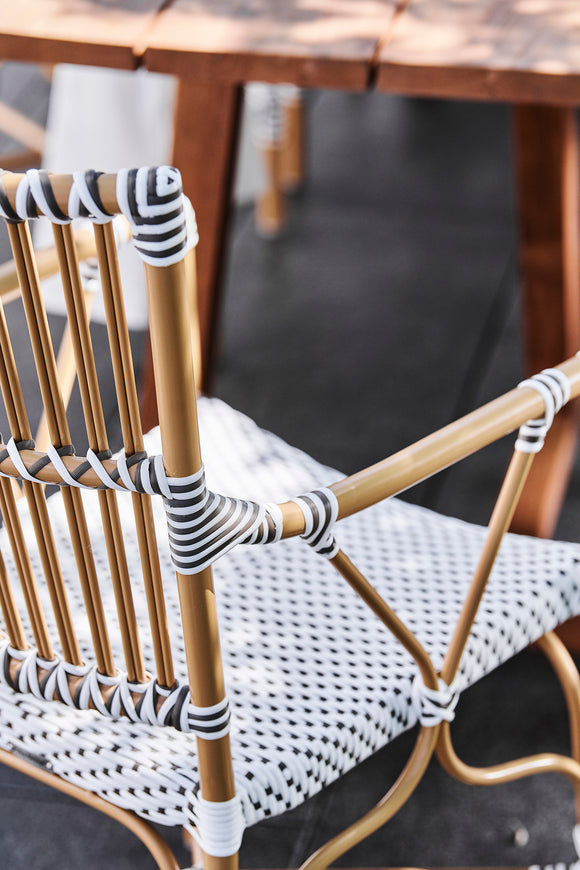Monique Outdoor Arm Chair