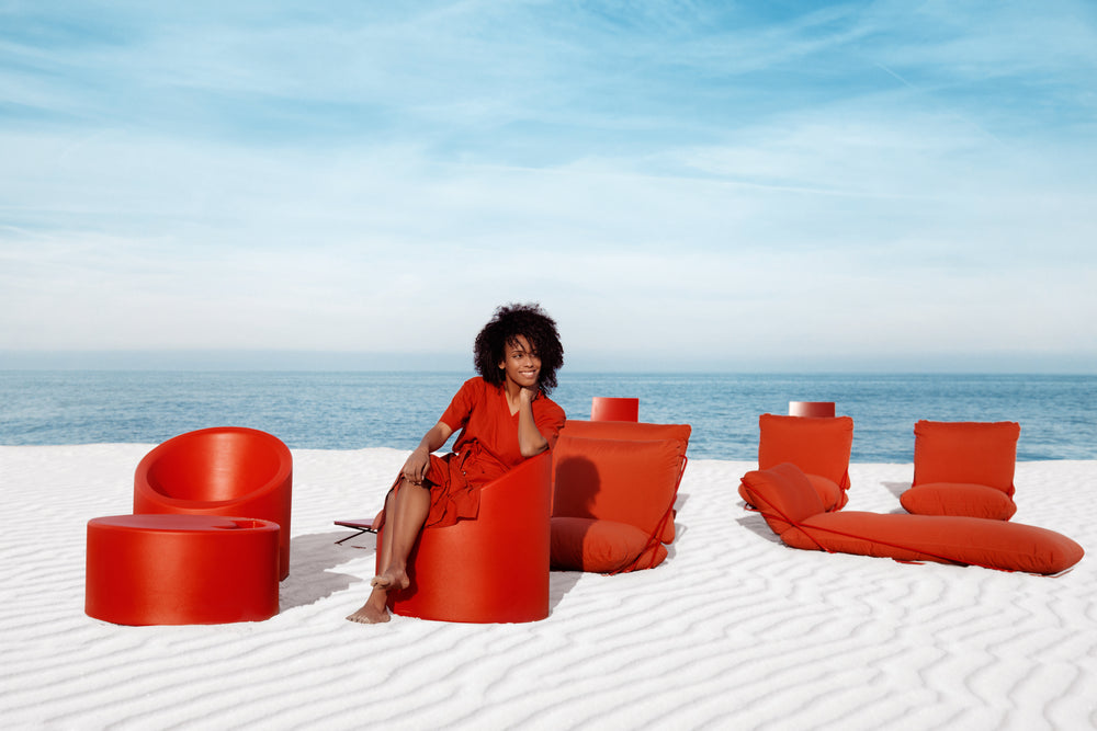 Lipstick Outdoor Armchair