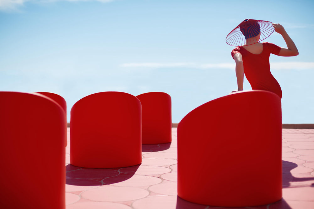 Lipstick Outdoor Armchair