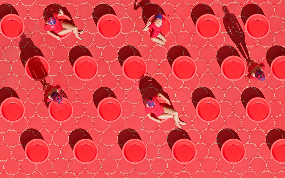 Lipstick Outdoor Table