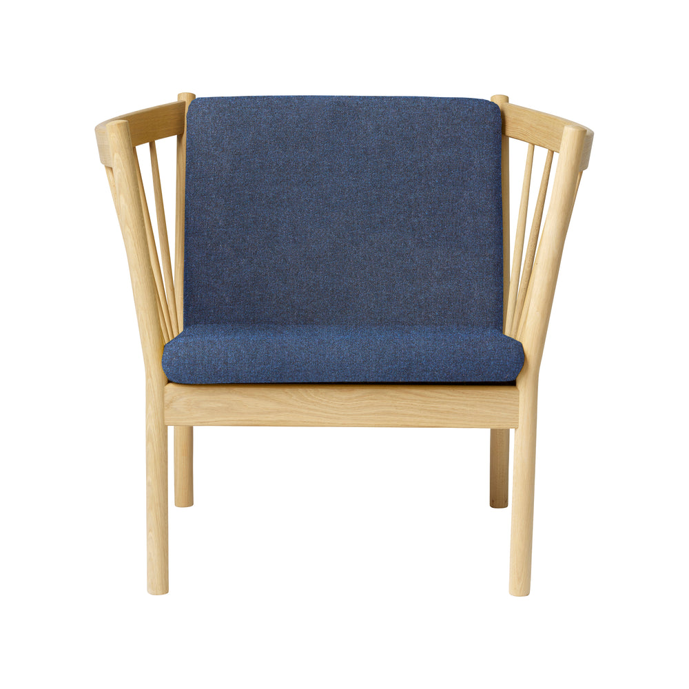 J146 Dining Armchair