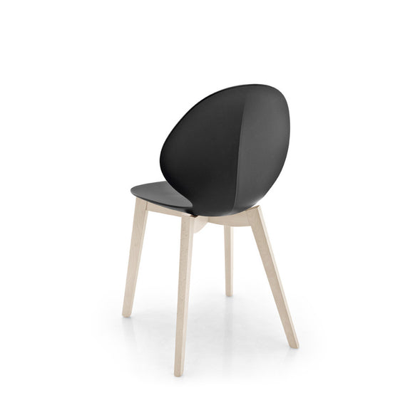 Basil W Chair