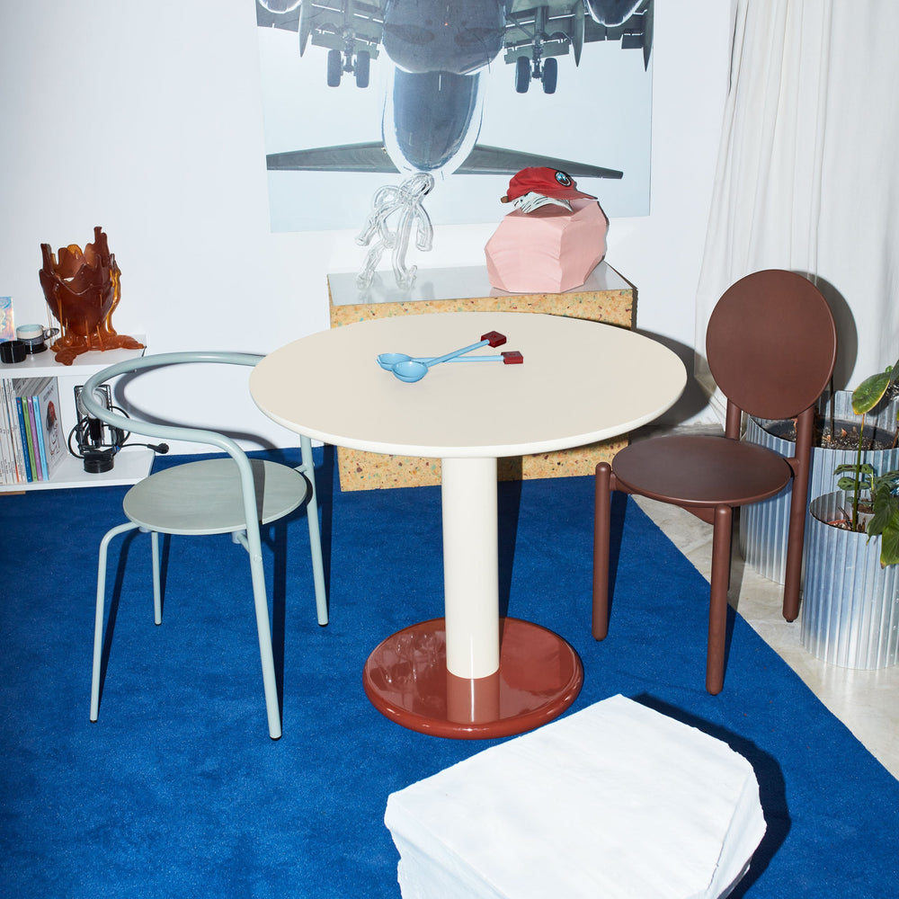 Eclipso Café Table
