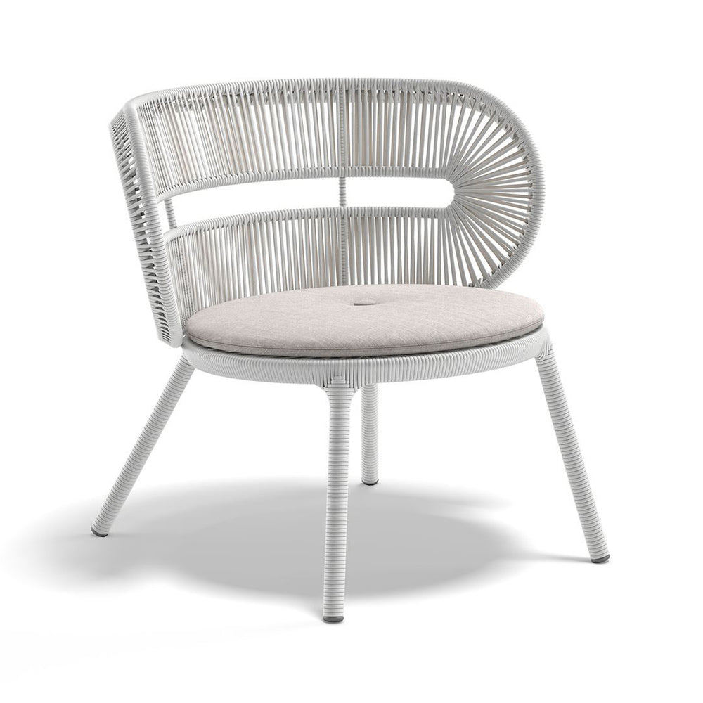 CIRQL NU Outdoor Lounge Chair