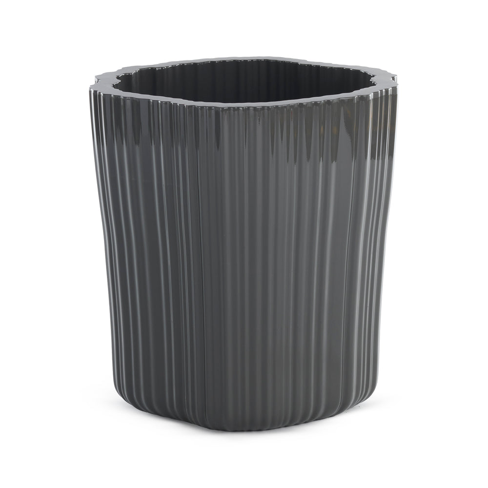 Corteza Outdoor Planter
