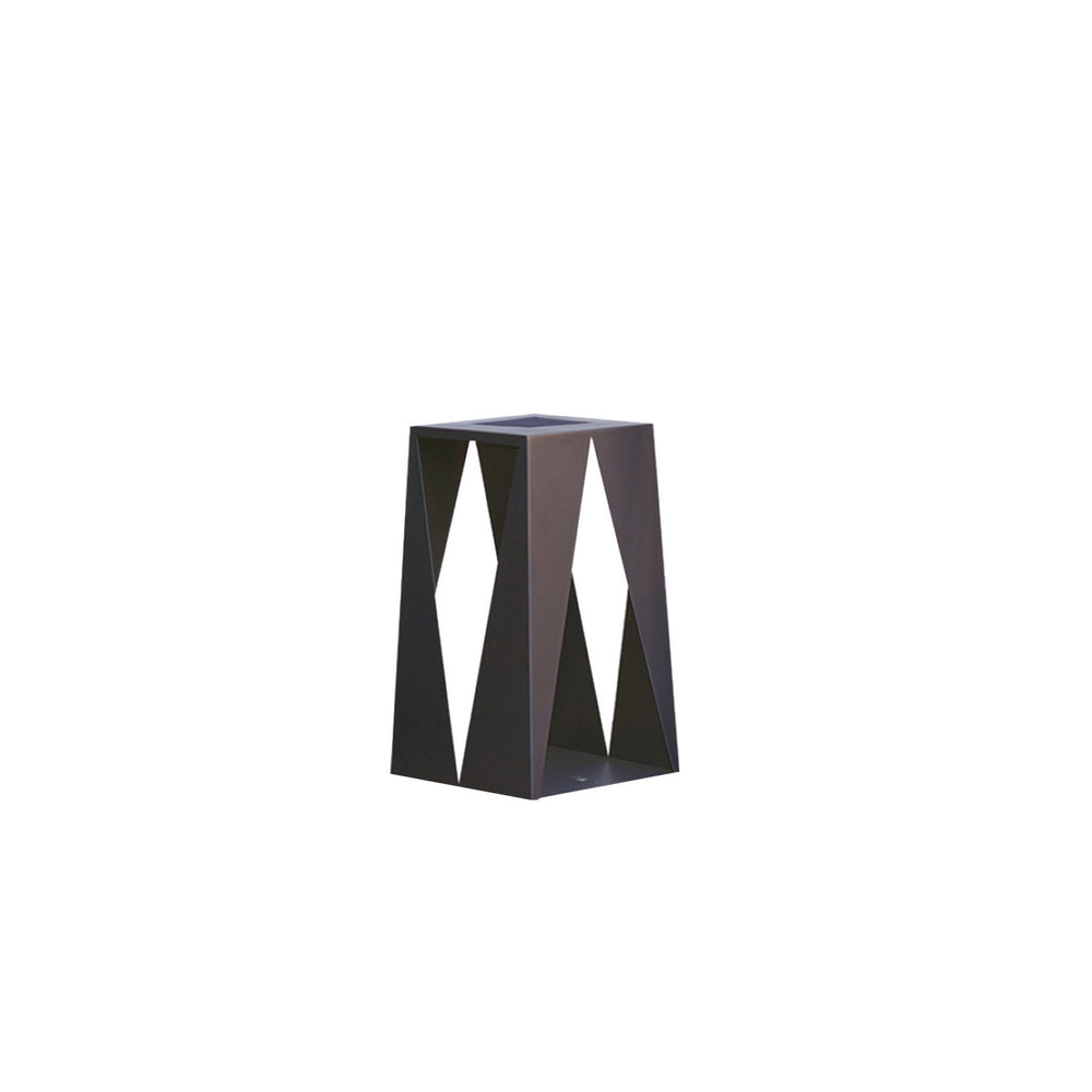 Teatree Solar Outdoor Lantern