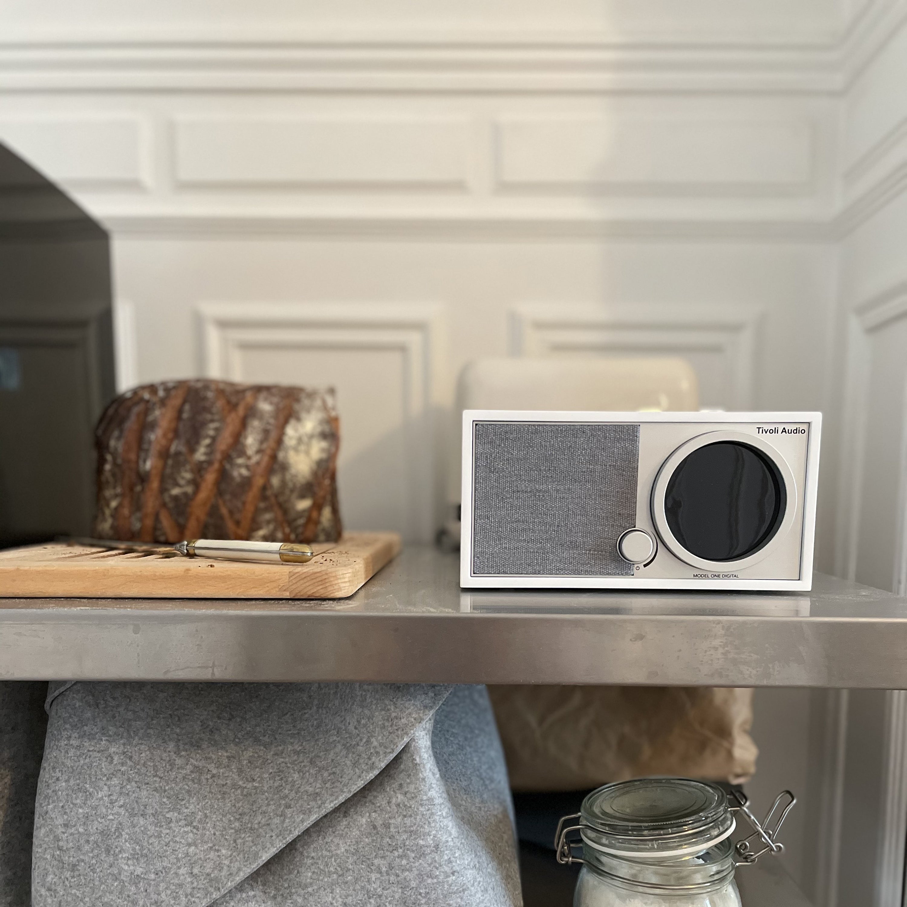 Tivoli Audio Model One Digital Radio Gen 2 - 2Modern
