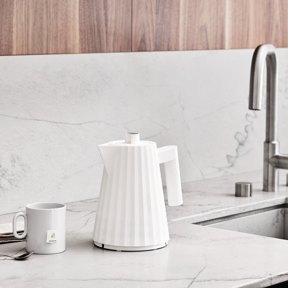 Plisse Electric Kettle
