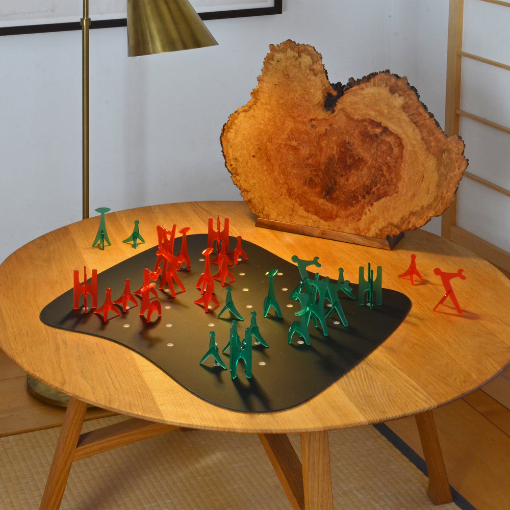 Noguchi Chess Set