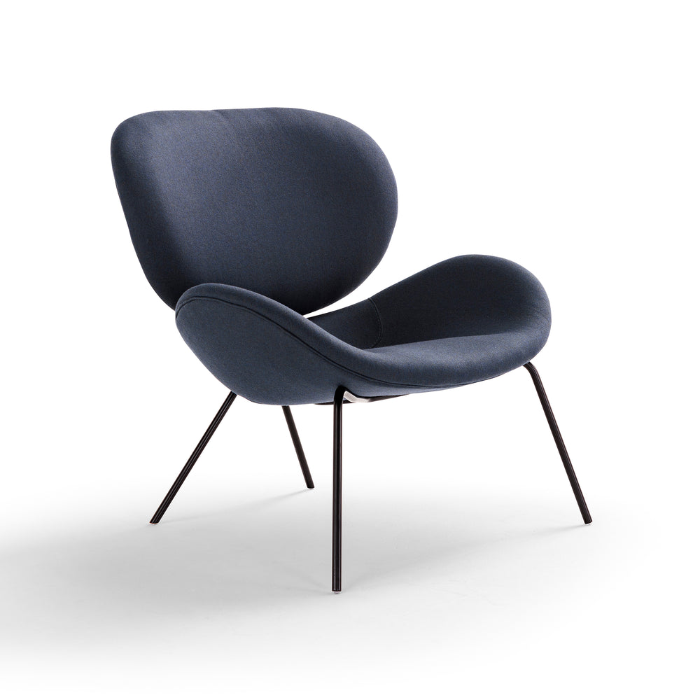 Uchiwa Armchair