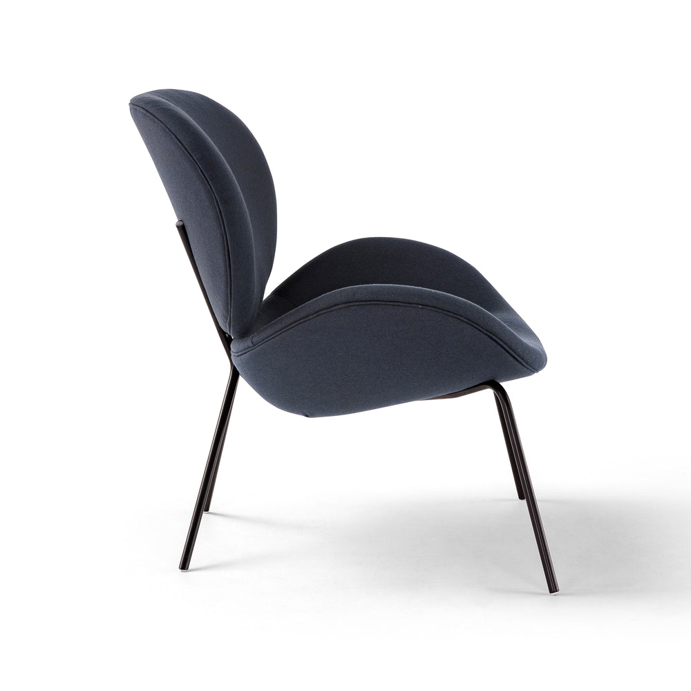 Uchiwa Armchair