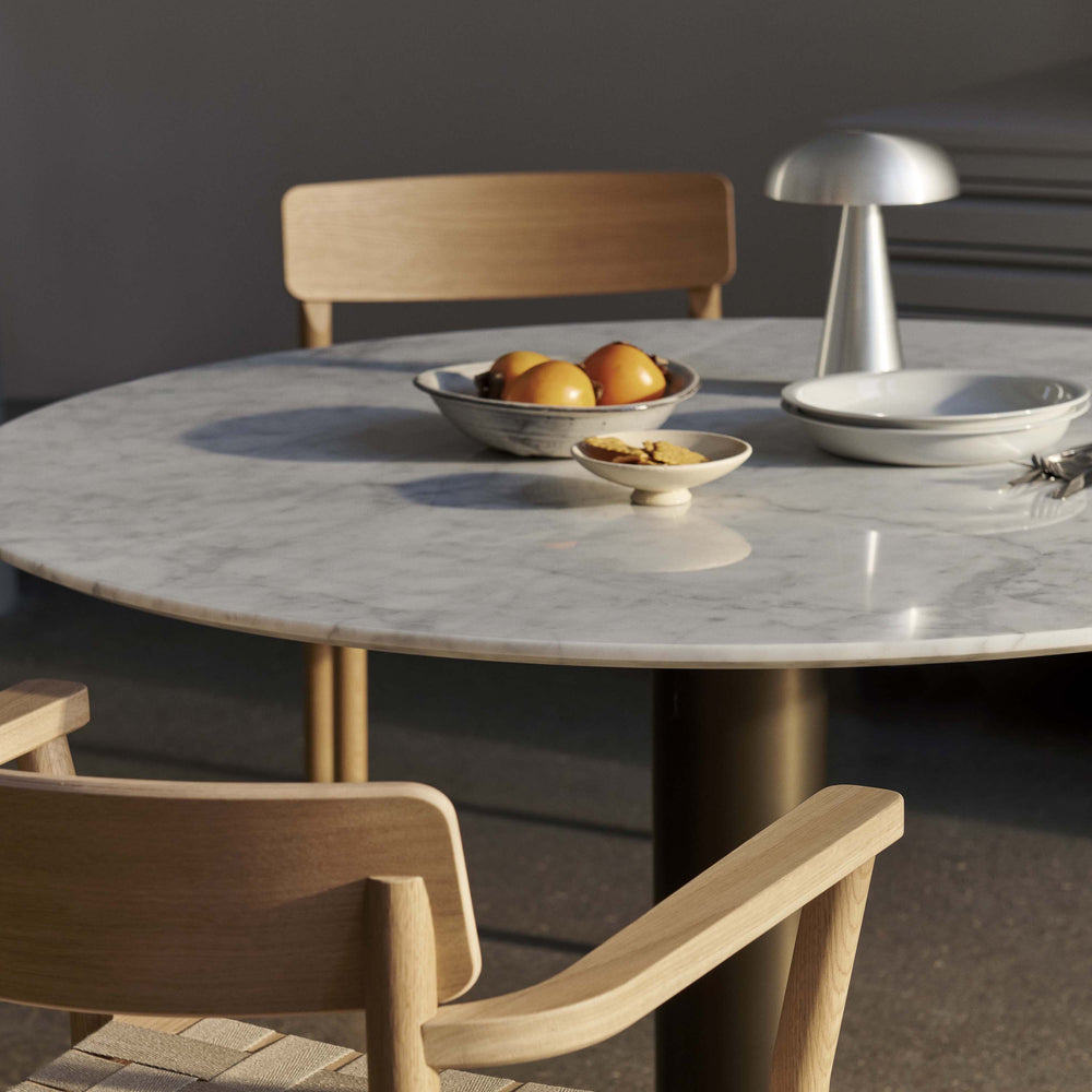 Como Portable Table Lamp