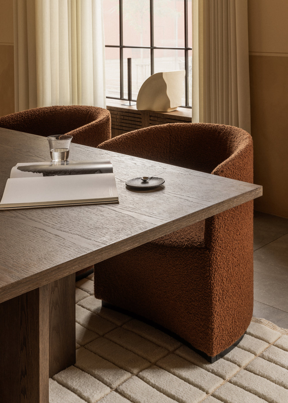 Androgyne Rectangular Dining Table