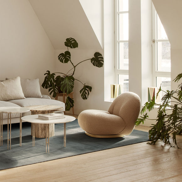 https://www.2modern.com/cdn/shop/files/andtradition-pacha-lounge-view-addc_580x.jpg?v=1748533216