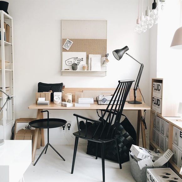 Type 75 Desk Lamp