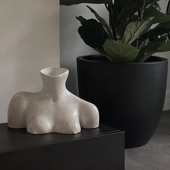 Breast Friend Vase