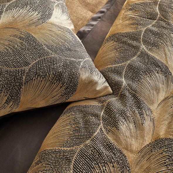Ann Gish x The Met Fan Throw Pillow