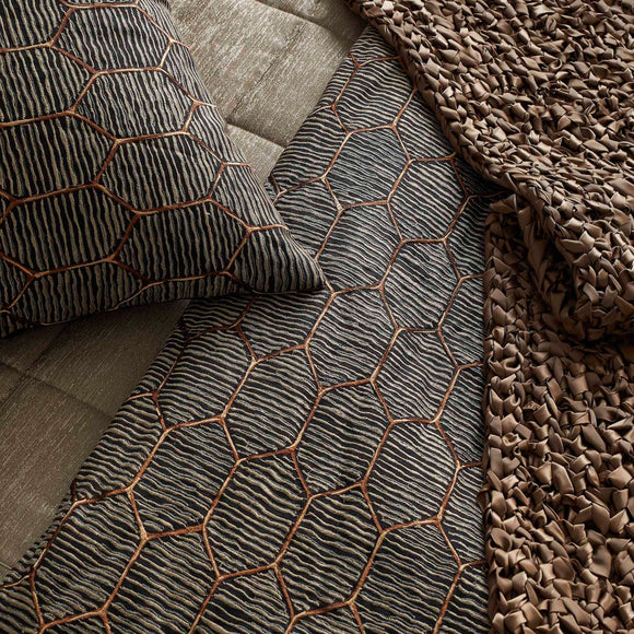 Ann Gish x The Met Inro Throw Blanket