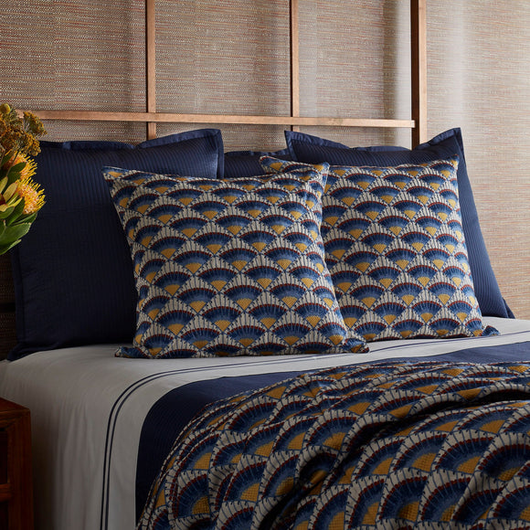 Ann Gish x The Met Maiolica Duvet Cover