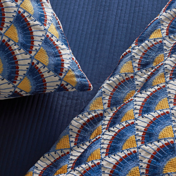 Ann Gish x The Met Maiolica Duvet Cover