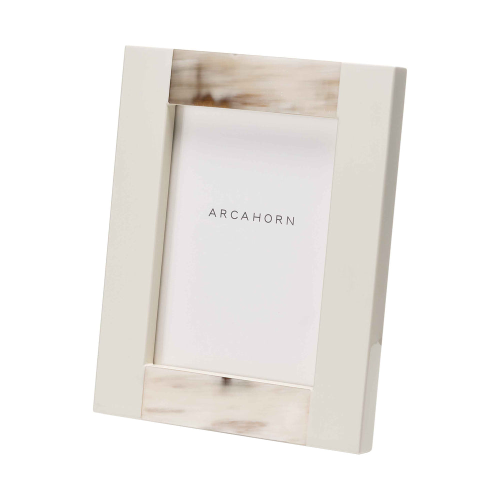 Medea Picture Frame