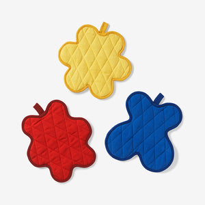 Serving Friends Pot Holder (Set of 3)
