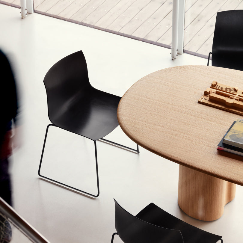 Catifa Carta Dining Chair with Sled Base