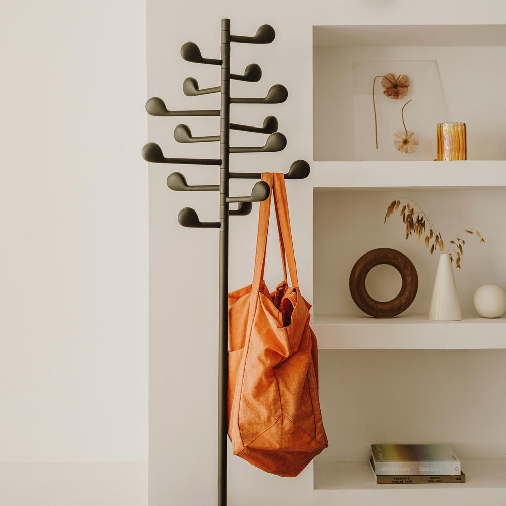 Song Freestanding Coat Hanger