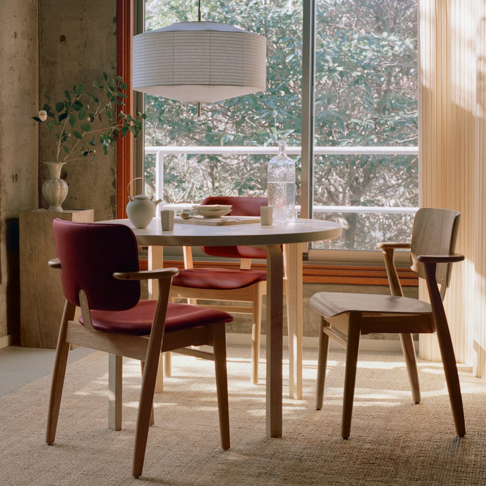 Domus Chair