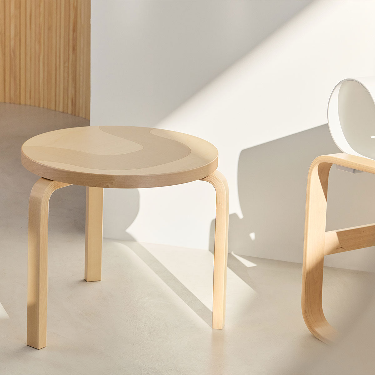 Artek x Marimekko Side Table 90D - Thumbnail 3