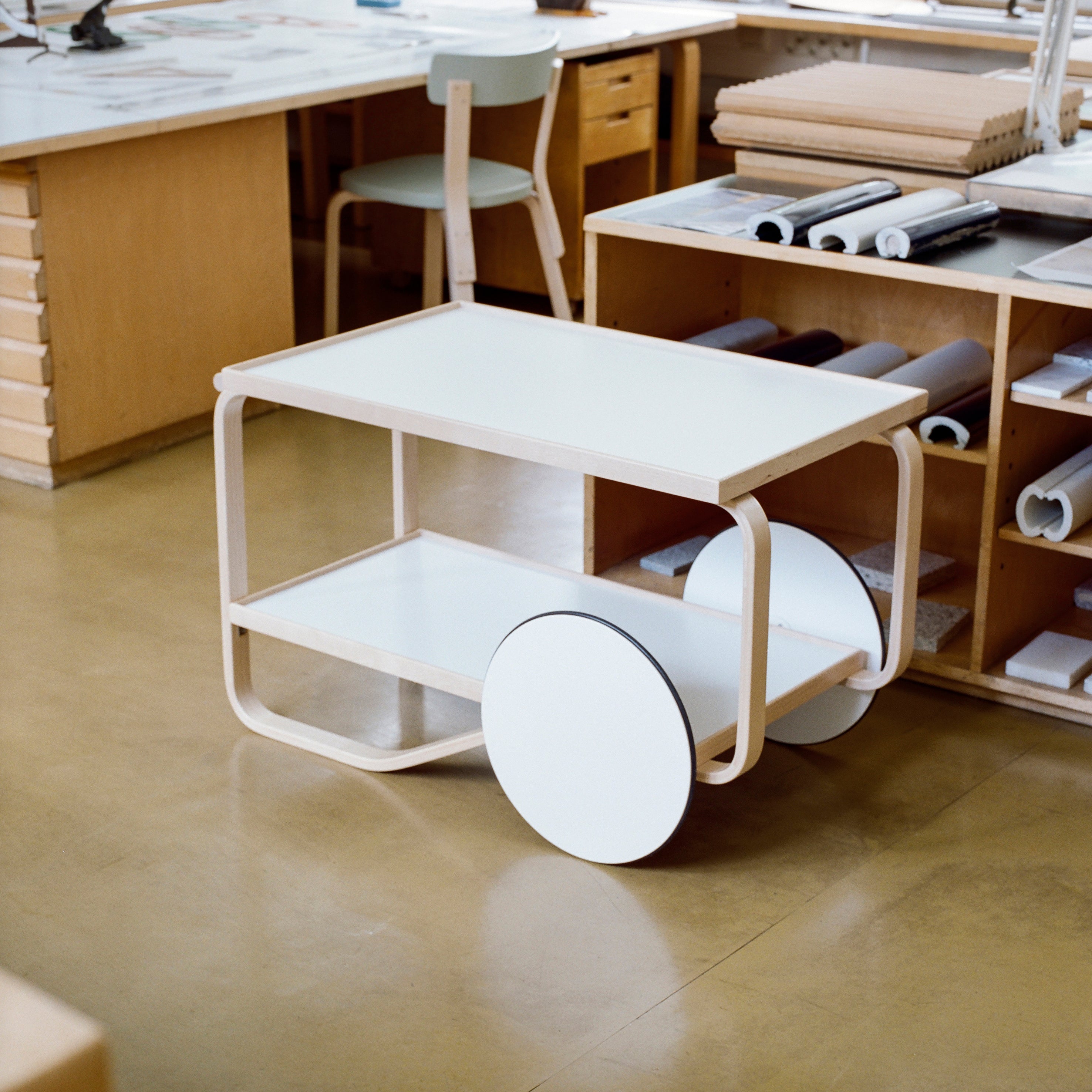 Artek Tea Trolley 901 - 2Modern
