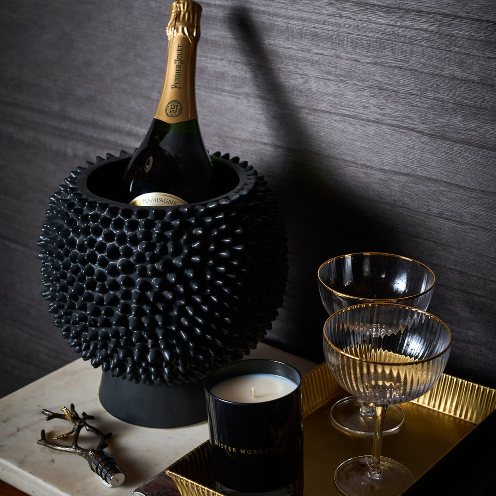 Daria Vase