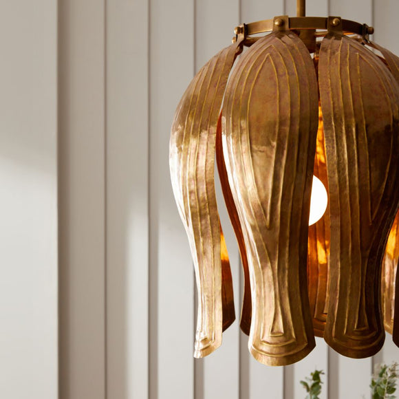 Judith Pendant Light
