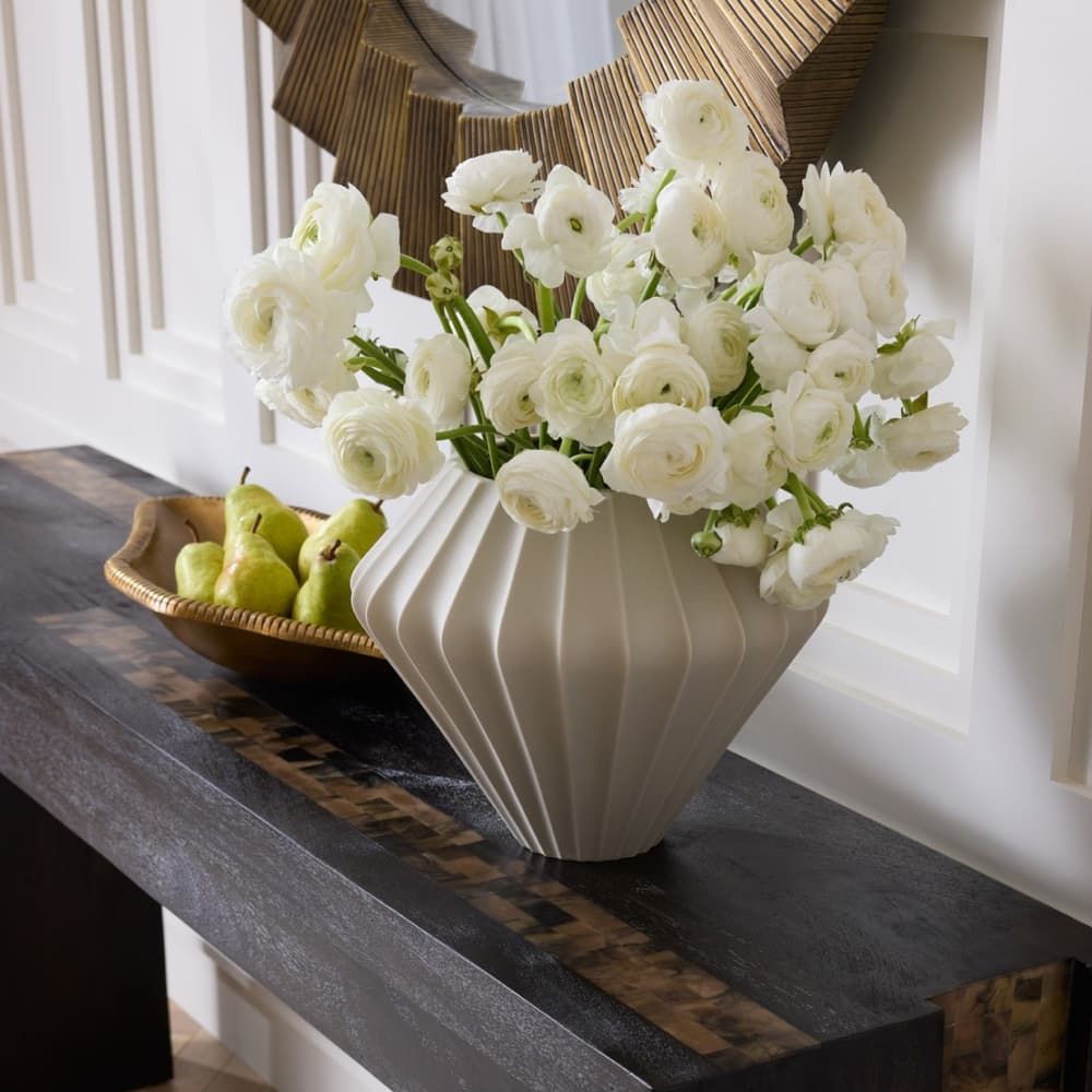 Kaliana Vase
