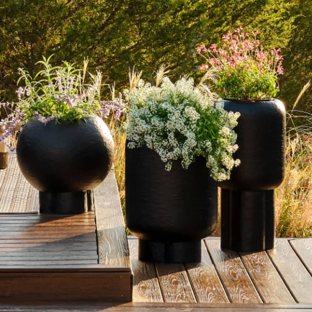 Lorenzo Outdoor Planter