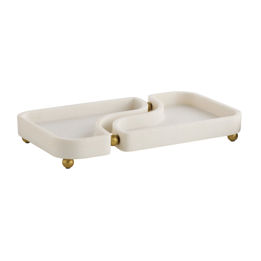 Lily Tray