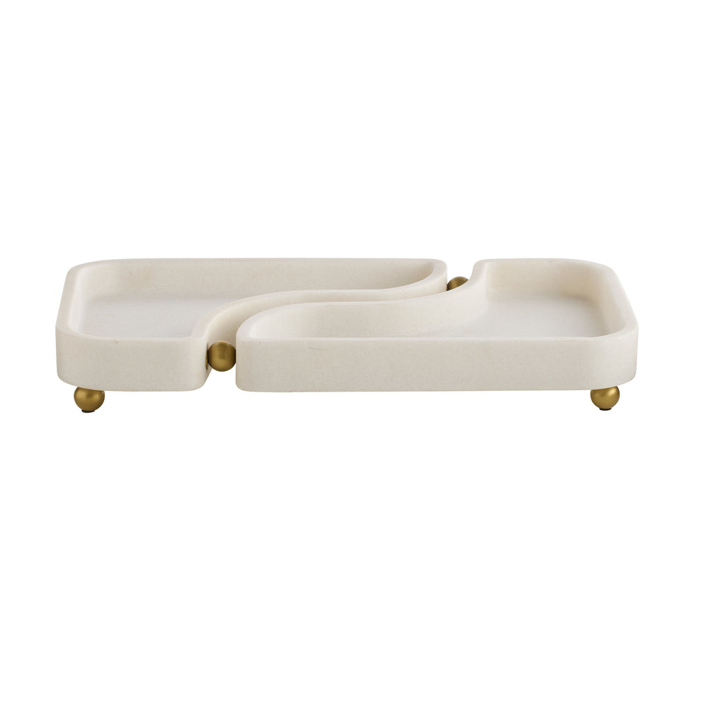 Lily Tray