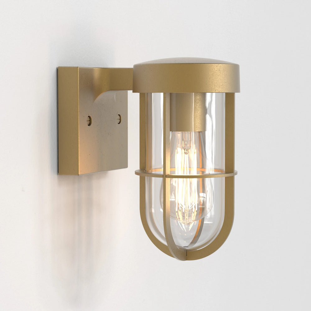 Cabin Outdoor Wall Sconce