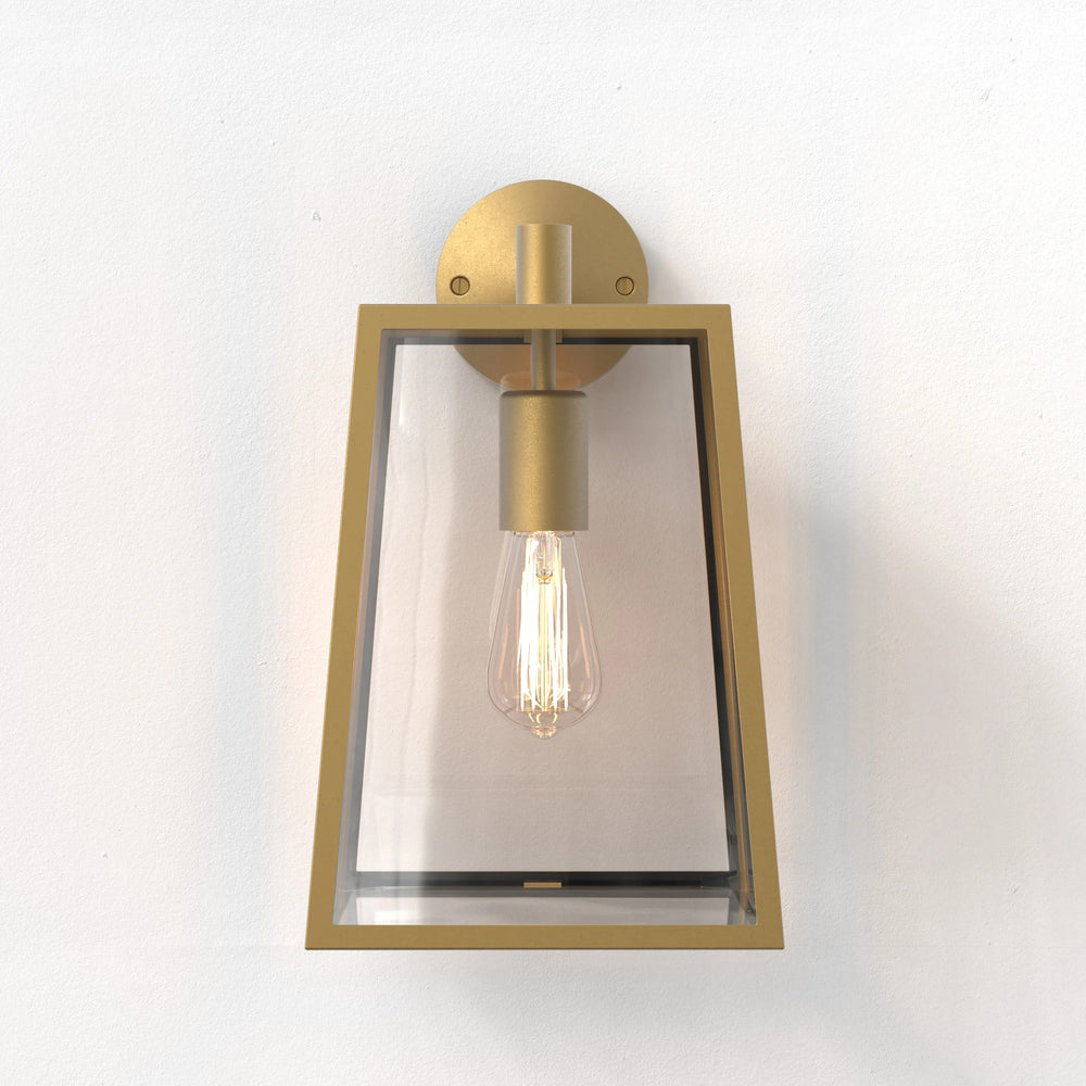 Calvi Outdoor Wall Sconce