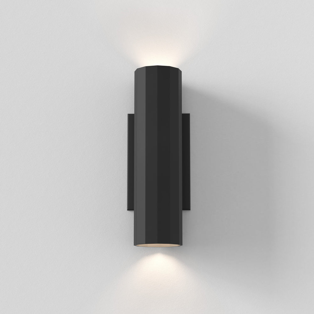 Hashira Wall Sconce