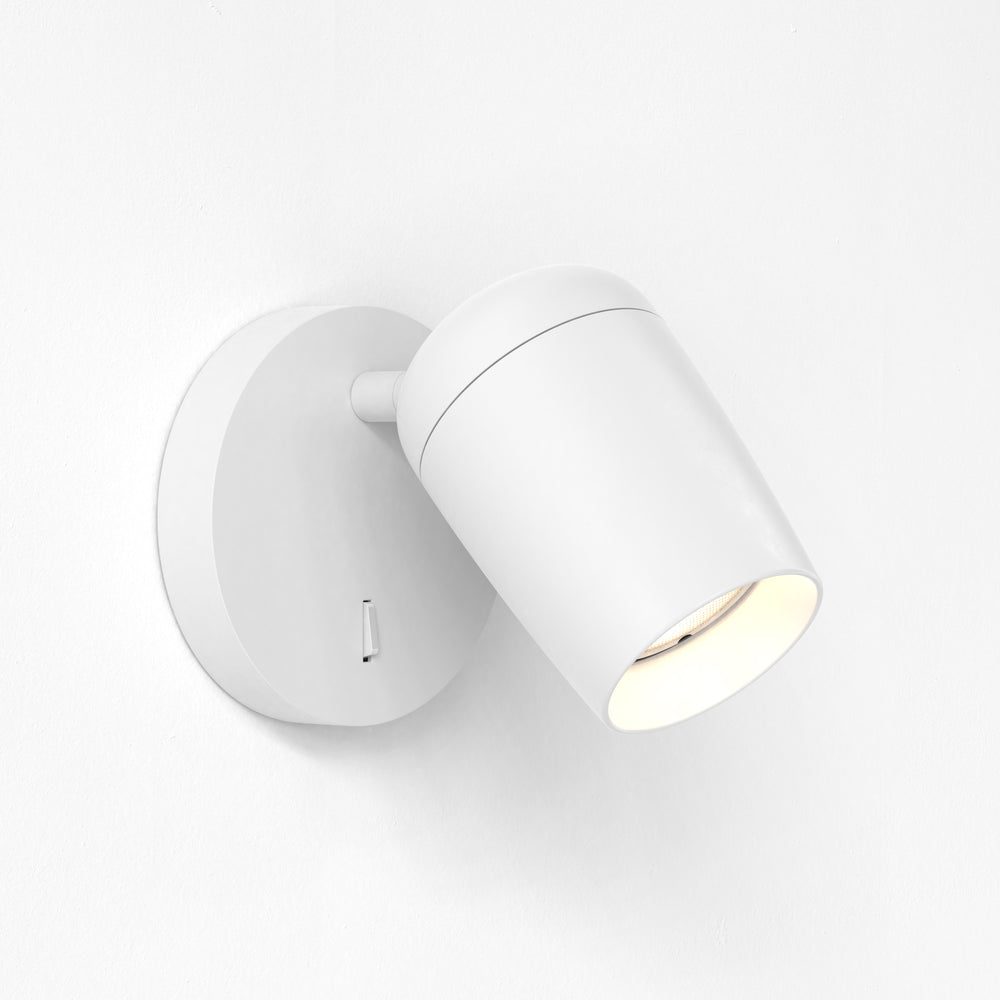 Koto Reading Wall Sconce
