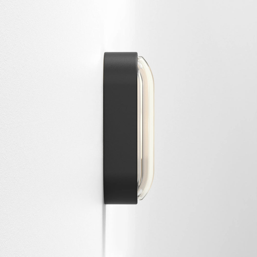 Montreal Oval Outdoor Wall Sconce