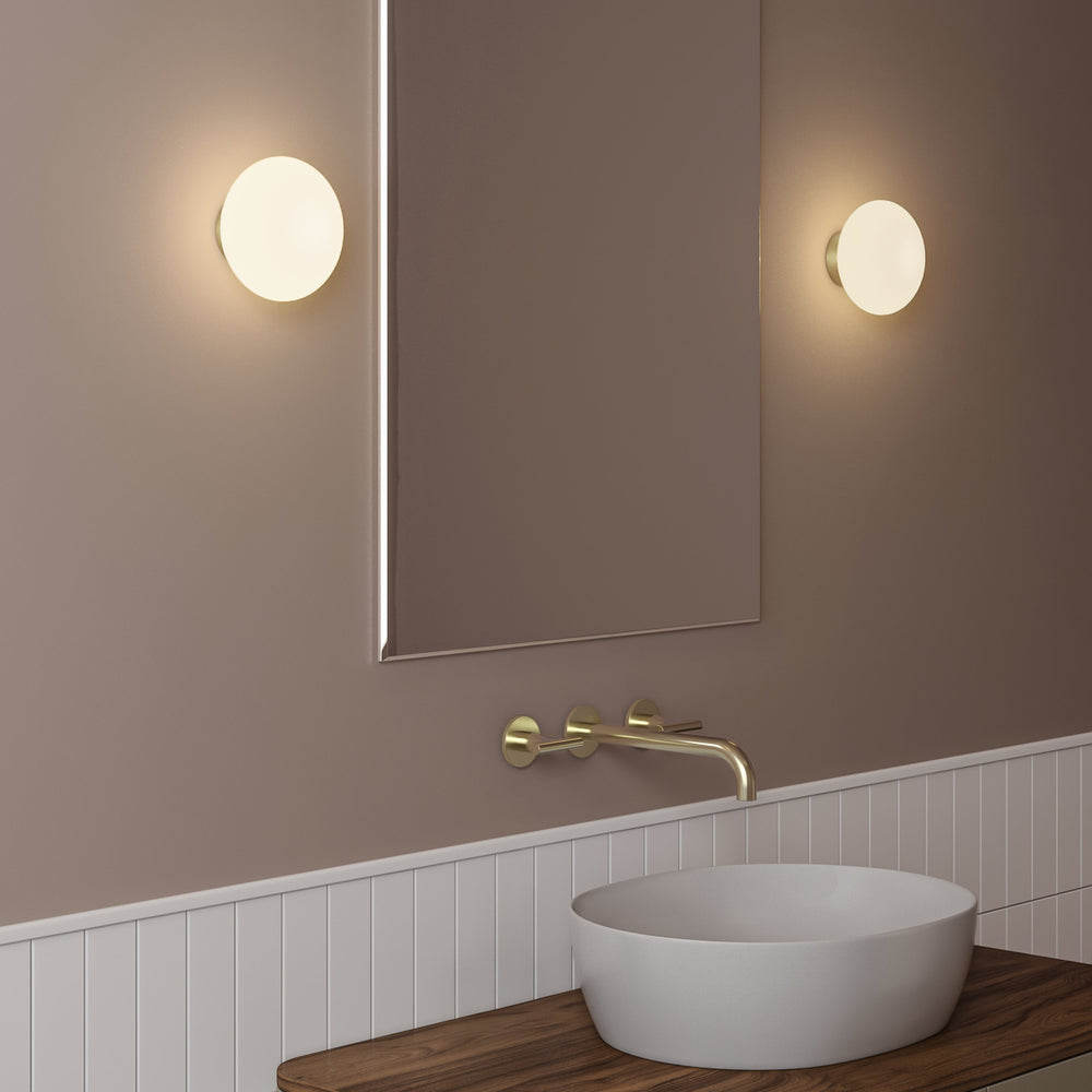 Zeppo Bathroom Vanity Light
