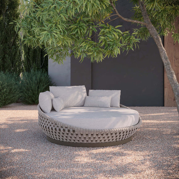 Maui Outdoor Hanging Day Bed