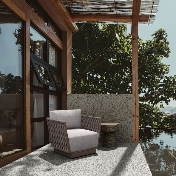 Maui Outdoor Swivel Club Armchair