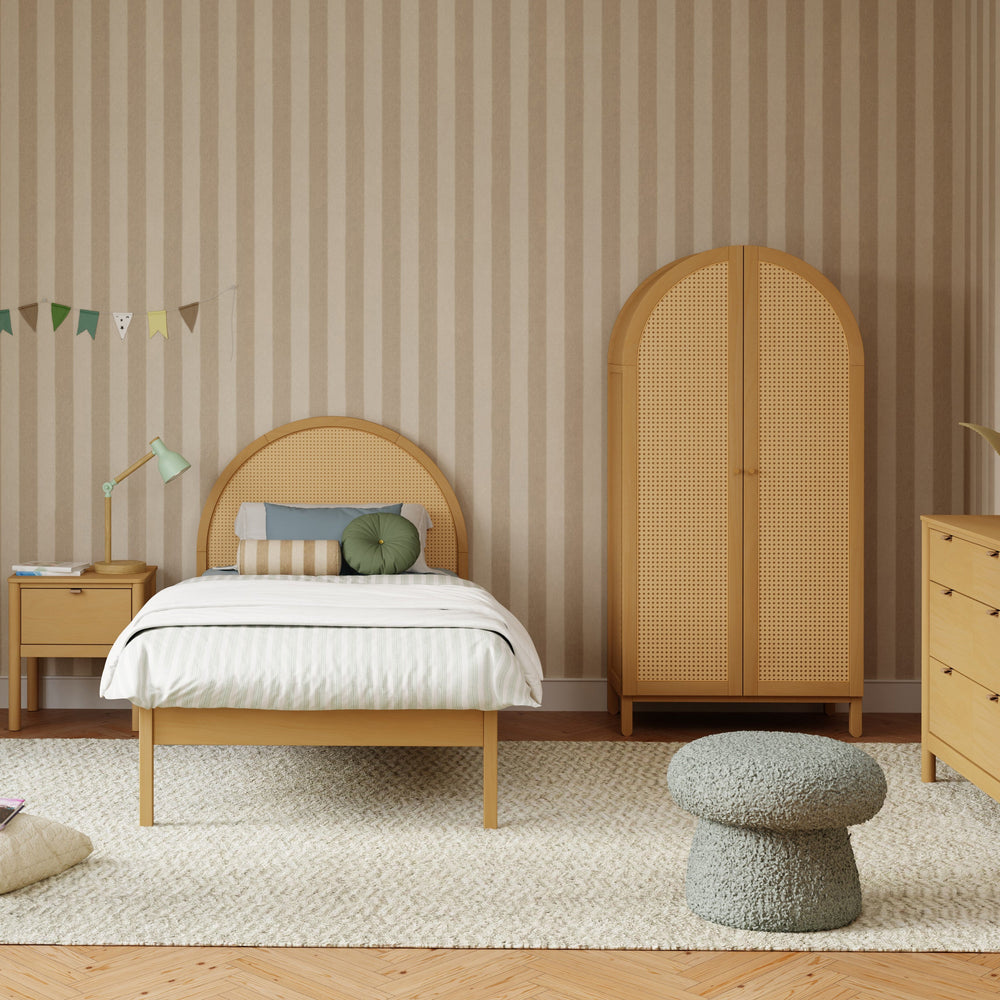 Bondi Cane Bed